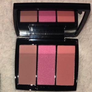 Anastasia Beverly Hills blush trio